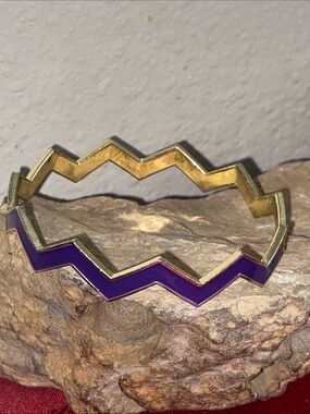 Vintage 90s Purple Enamel & Gold Tone Chevron Bangle Bracelet